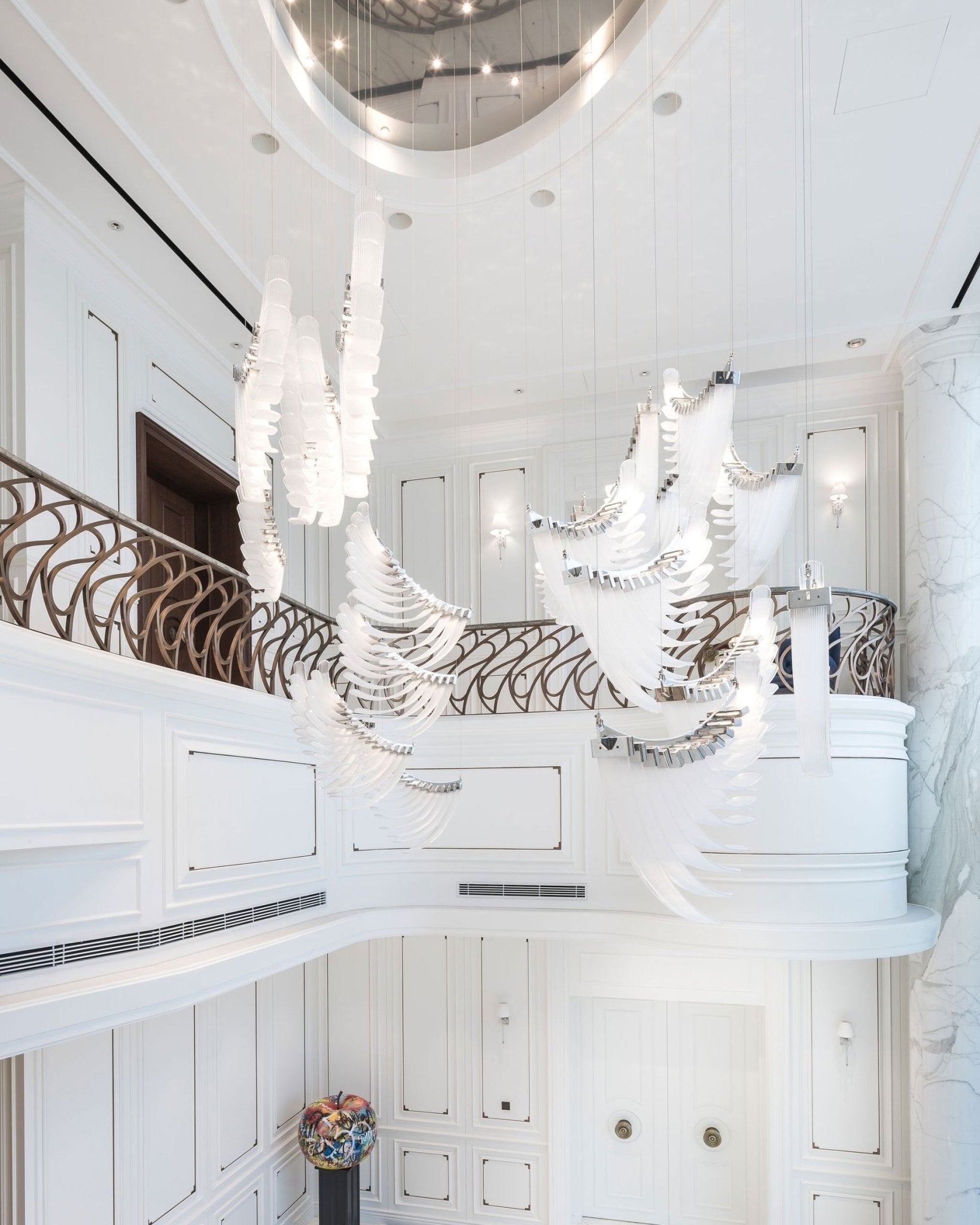 Eurrinia Glass Wing Cluster Chandelier