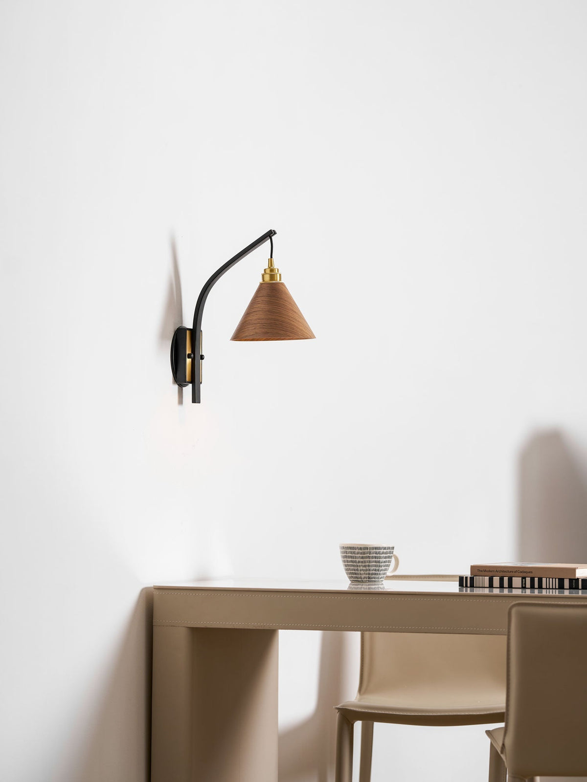 Hawmont Camber Arc Indoor Wall Light