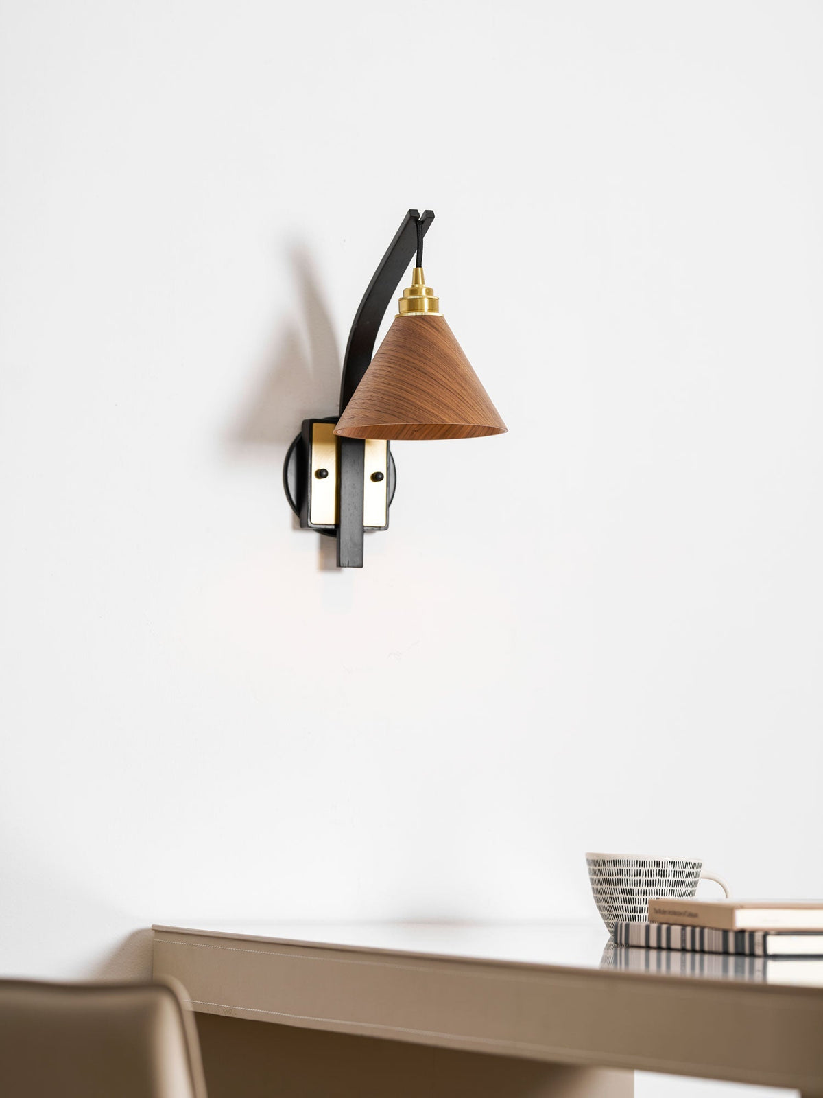 Hawmont Camber Arc Indoor Wall Light