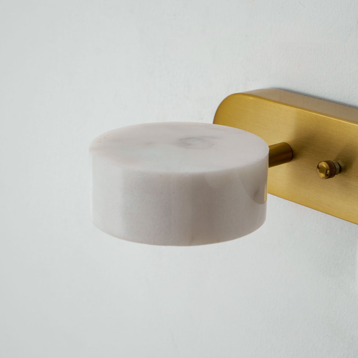Orshaa Linear Travertine Vanity Light