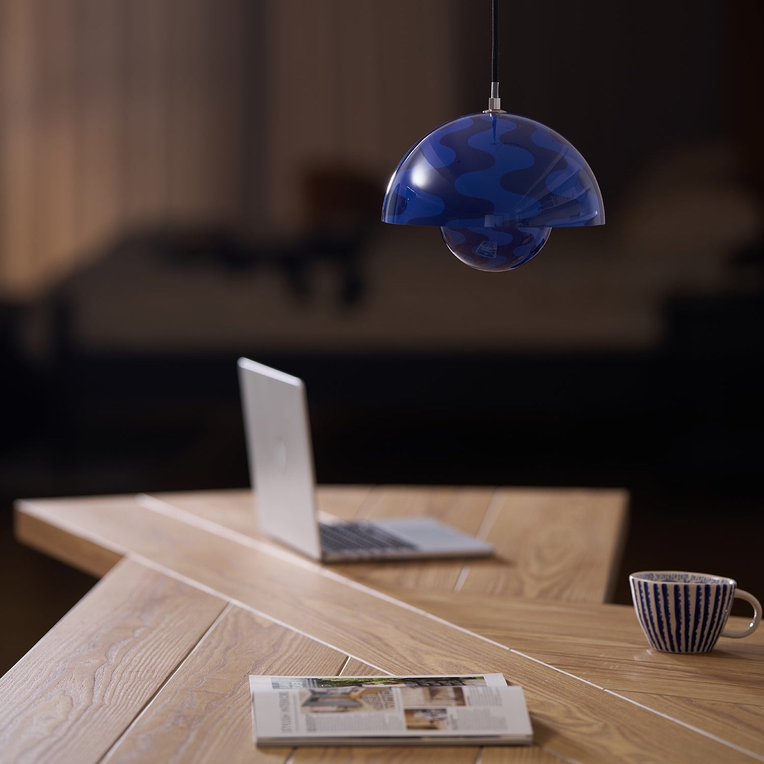 Flowerpot Pendant Lamp - Neutral Decor