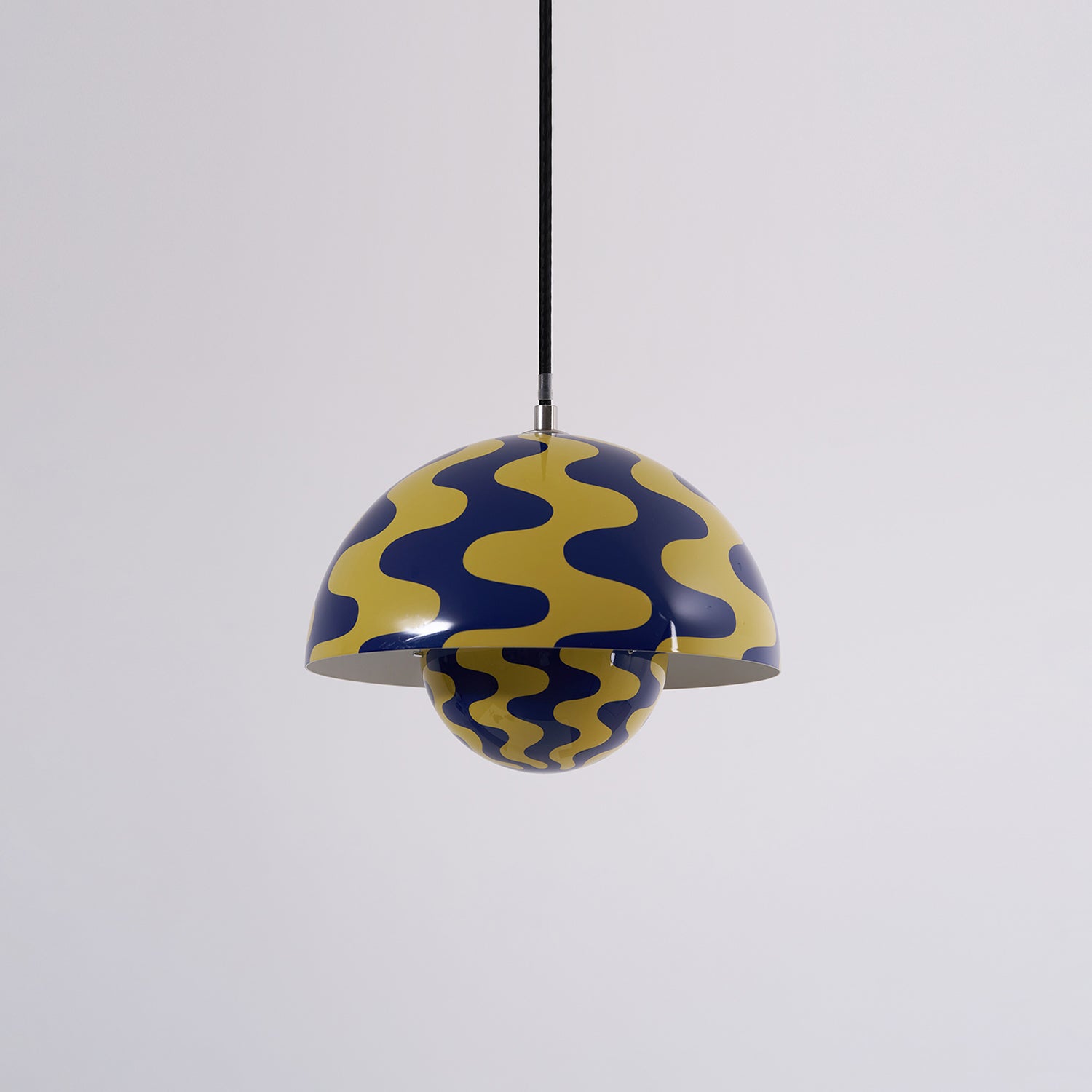 Flowerpot Pendant Lamp - Neutral Decor