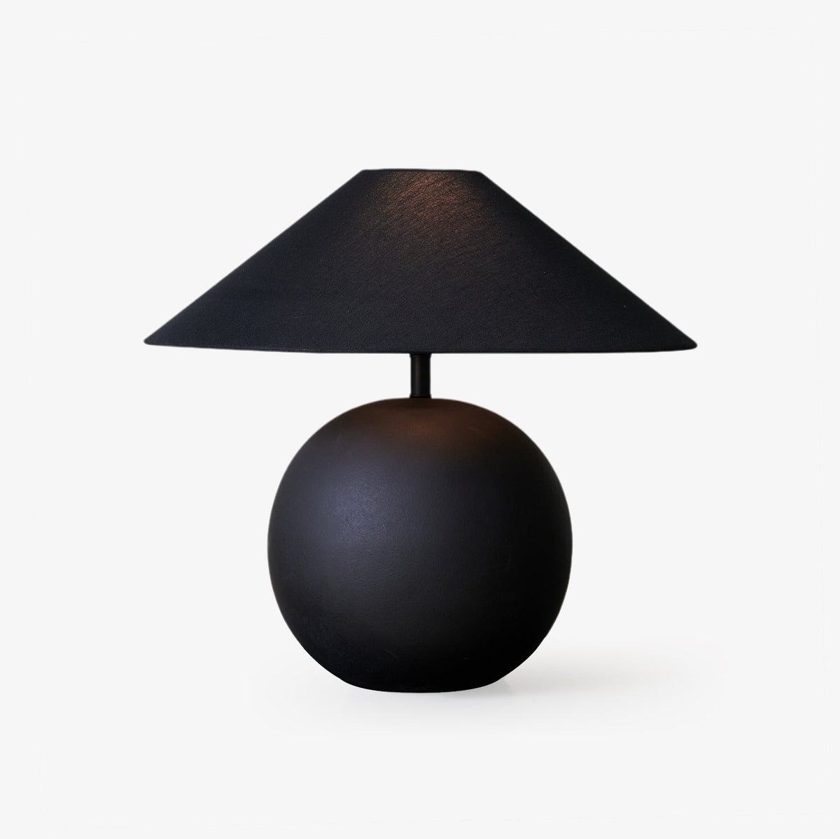 Elara Minimalist Ceramics Table Lamp