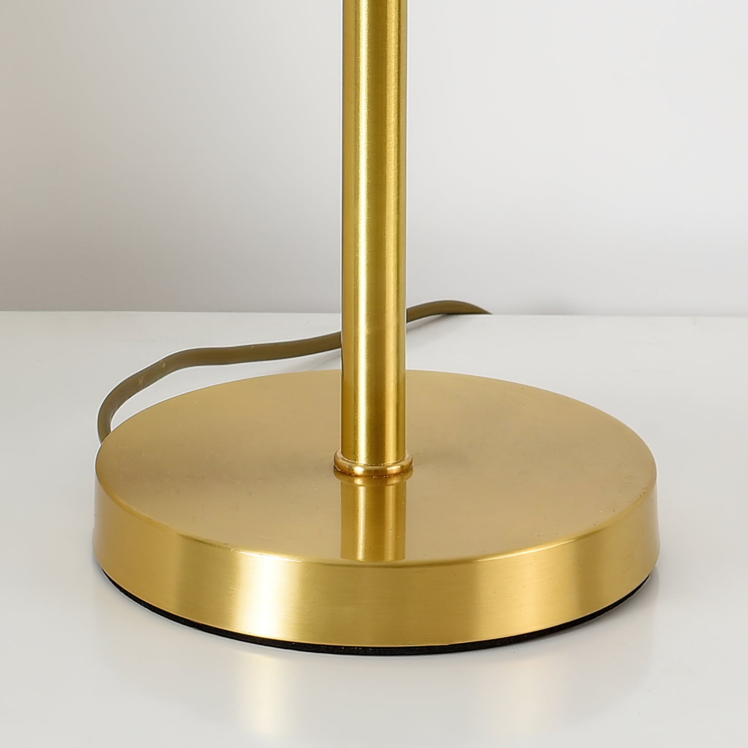 Antler Elegance Brass Table Lamp