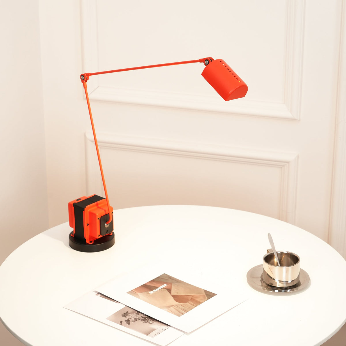 Orvyn Minimalist Table Lamp