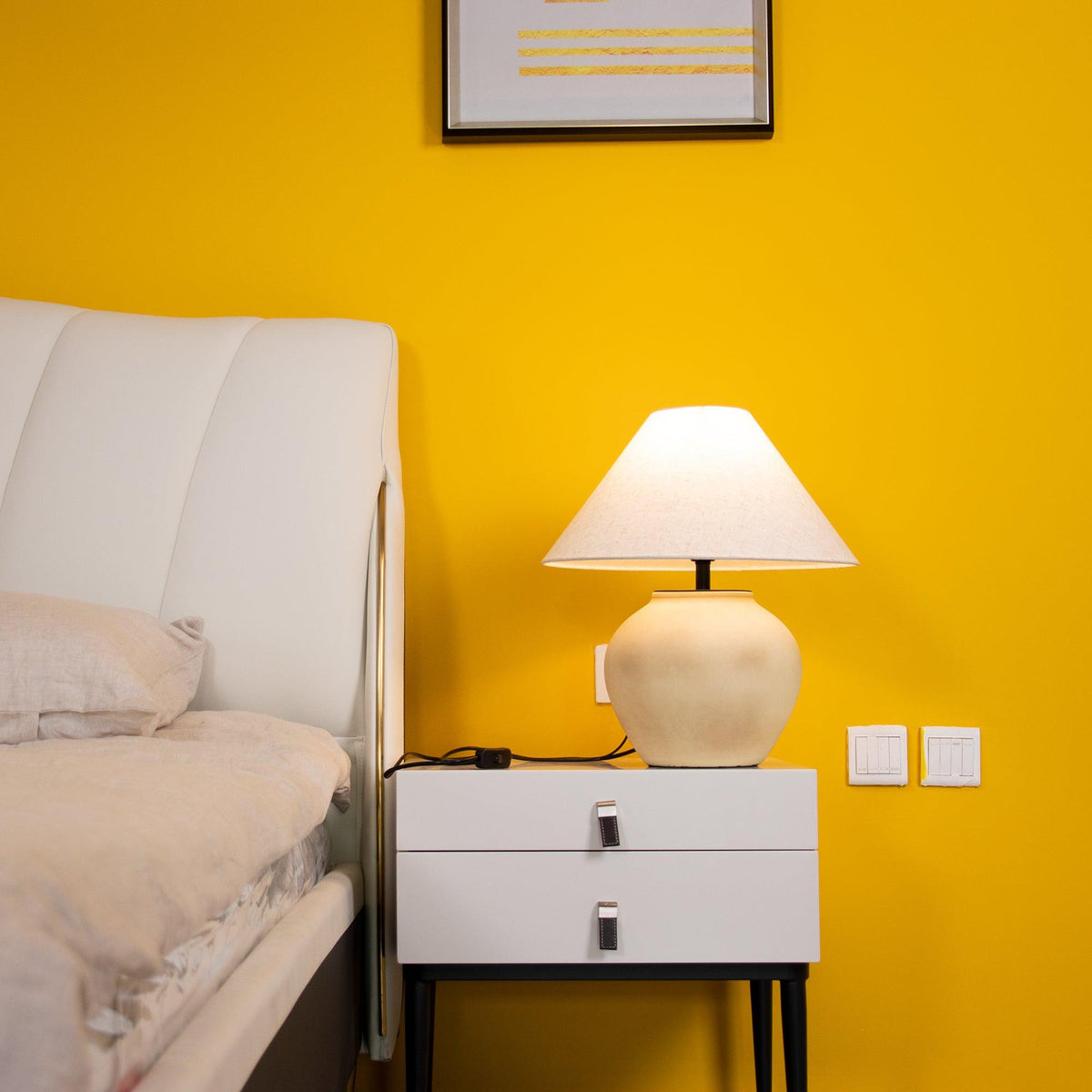Lumian Fabric Ceramic Rustic Table Lamp