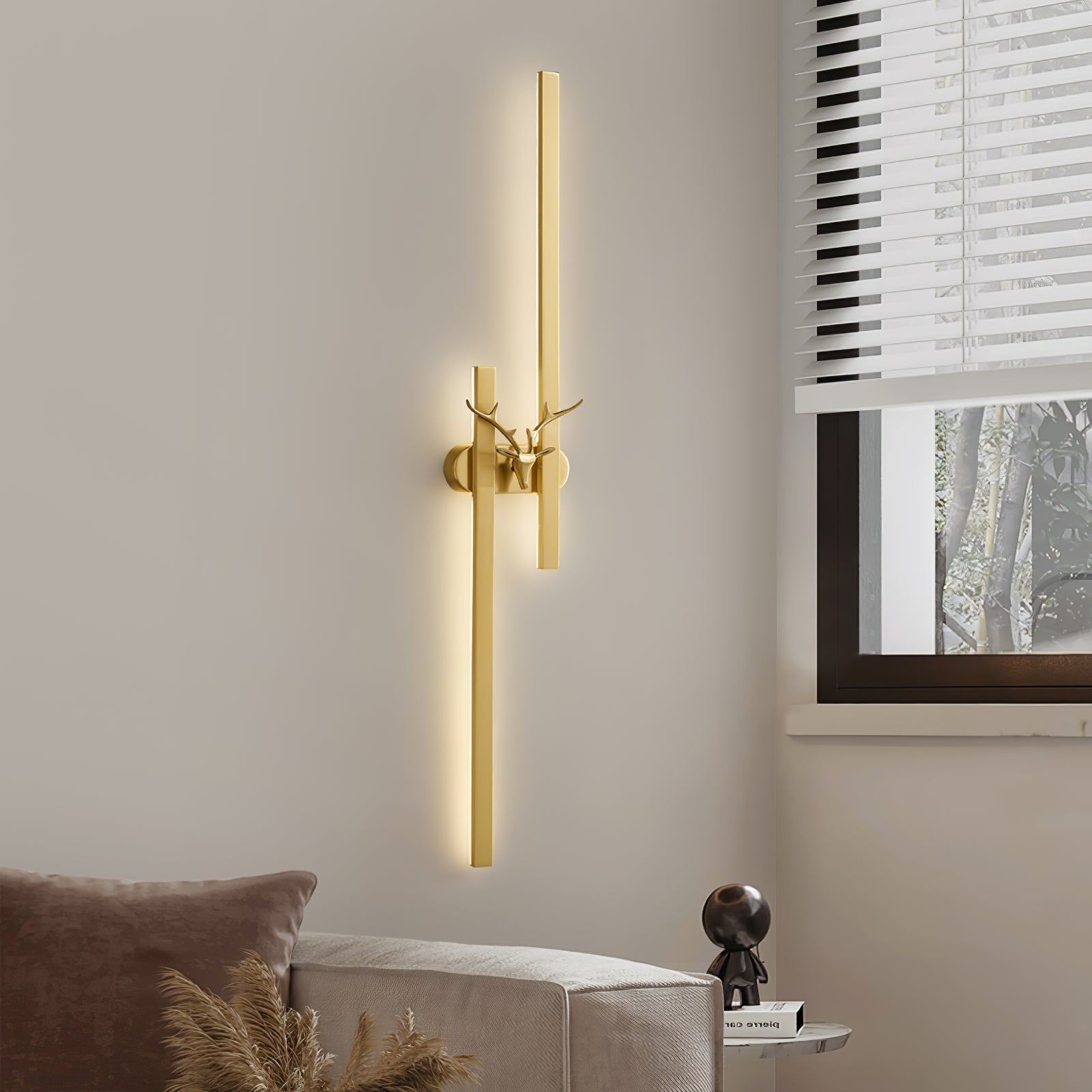 Vavinisra Classic Deer Brass Wall Lamp