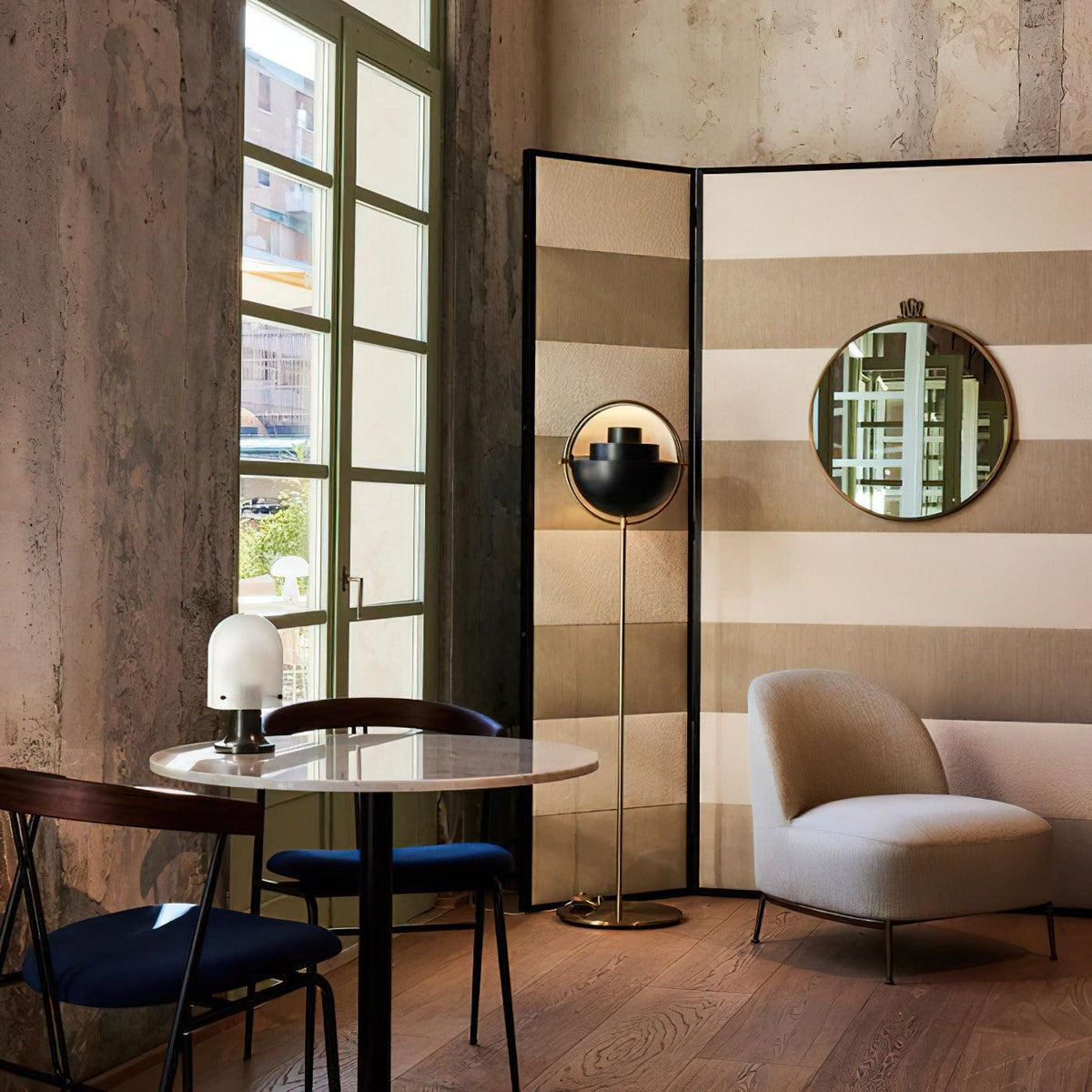 Hunter Modern Floor Lamp
