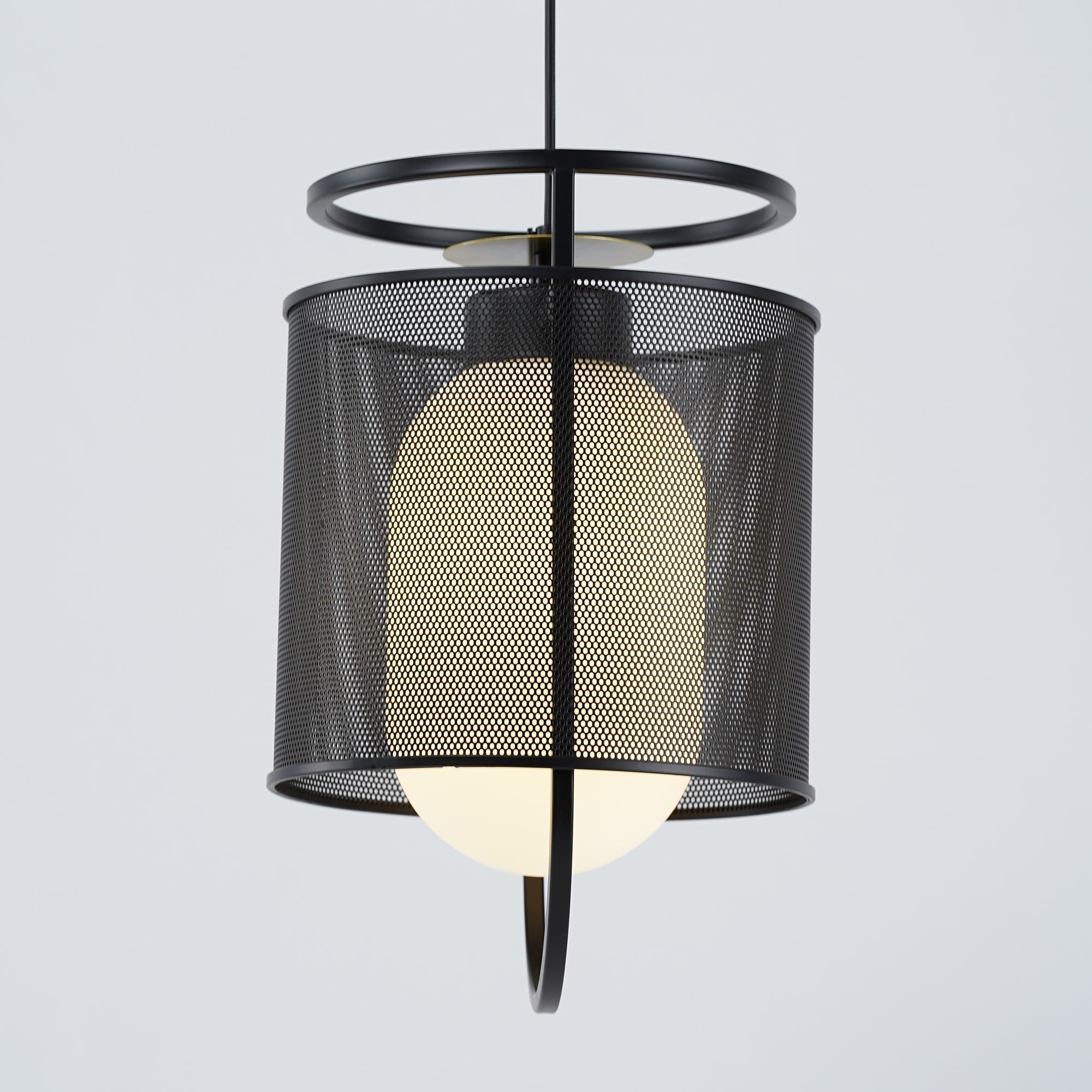 Meren Pendant Lamp Mesh Cylinder Brass Accent Industrial