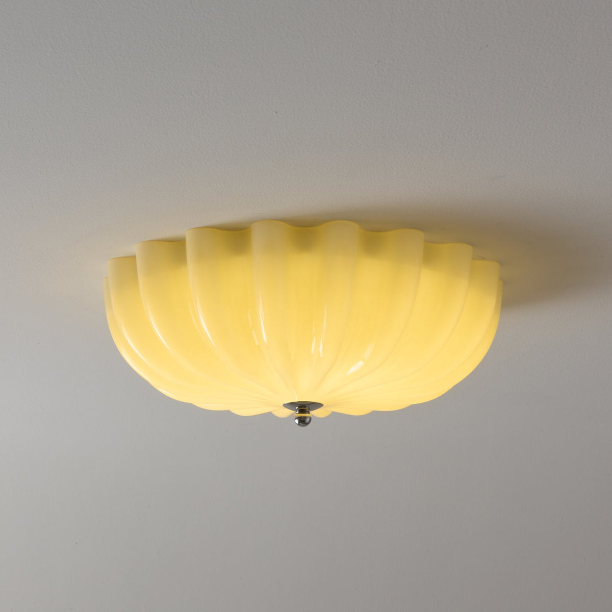 Zerinos Premium Nordic Art Shell Wood Glass Ceiling Light
