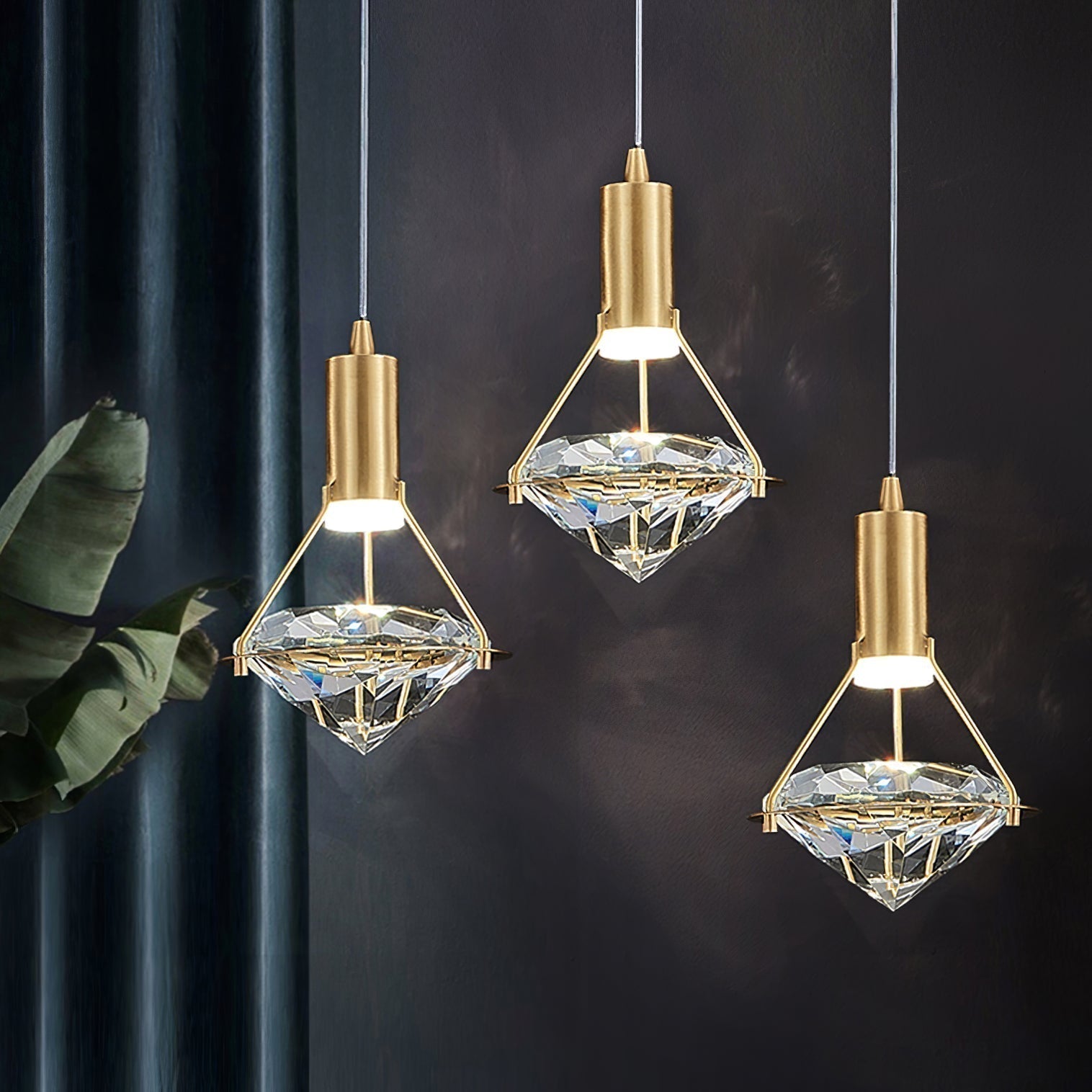 Cira Pendant Lamp Brass Crystal Elegant