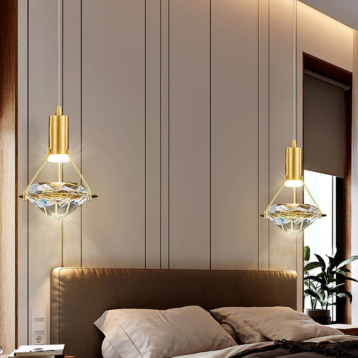 Cira Pendant Lamp Brass Crystal Elegant