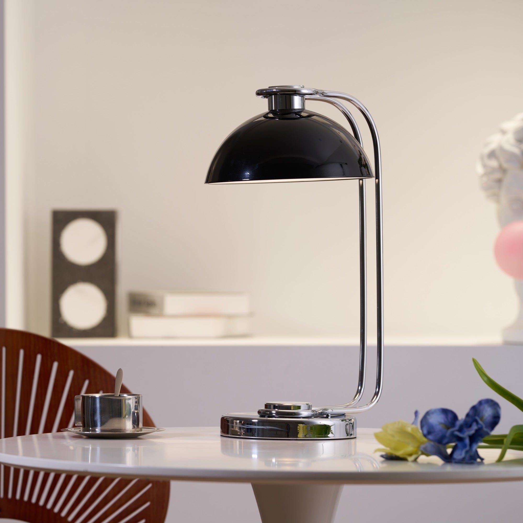 Lucanella Contemporary Acrylic Table lamp