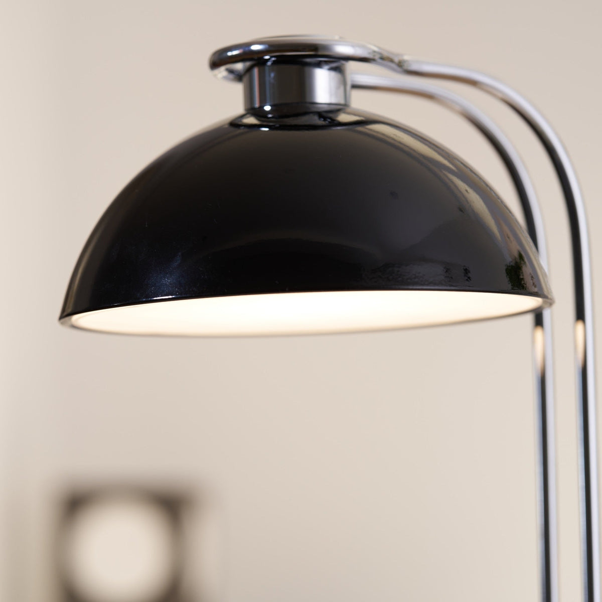 Lucanella Contemporary Acrylic Table lamp