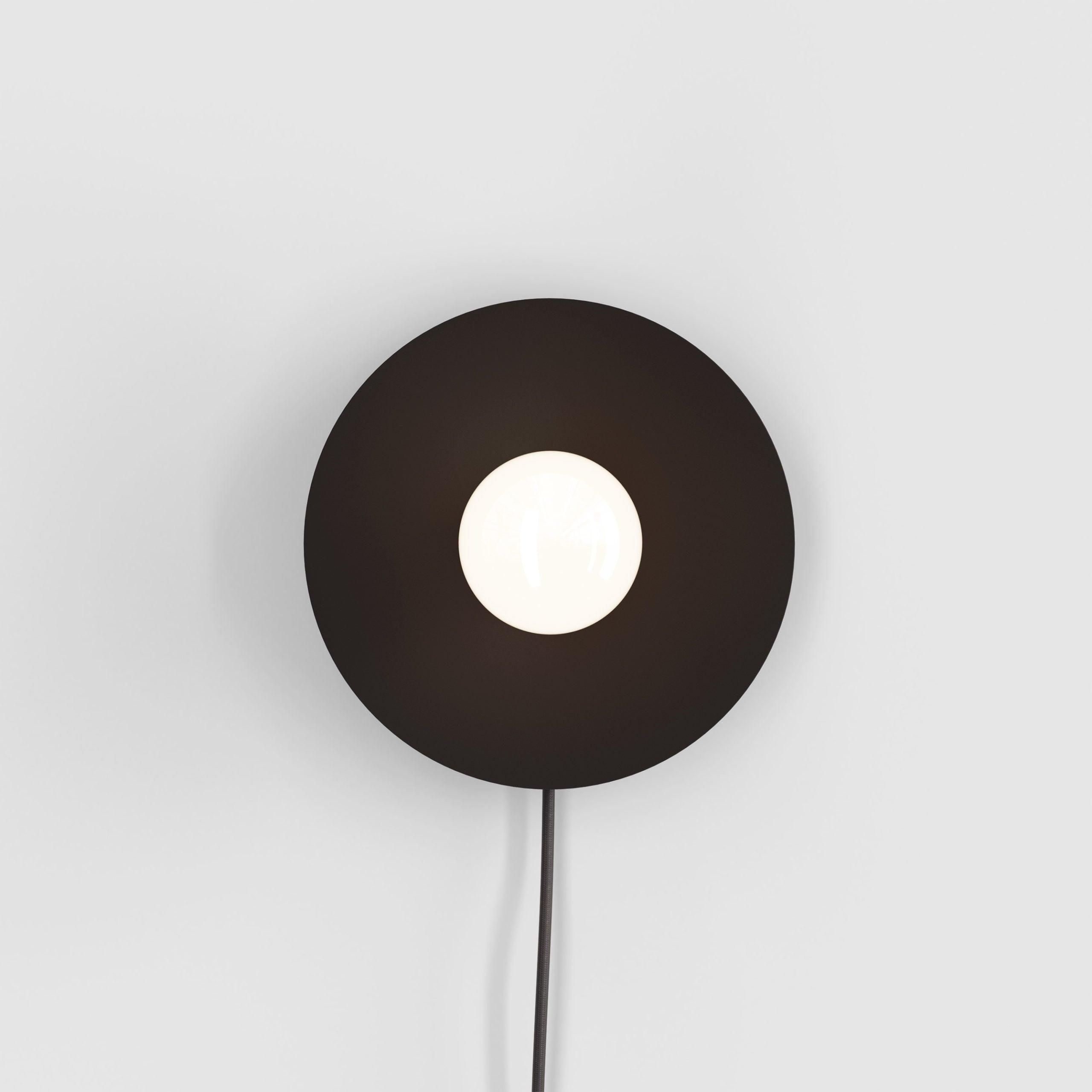 Soluise Wall Lamp Brass Bulb