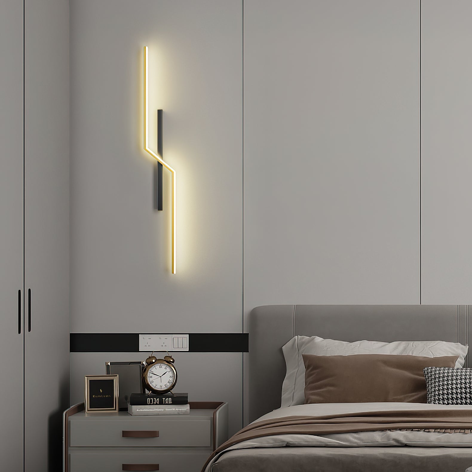 Iraeir Modern Minimalist Wall Light