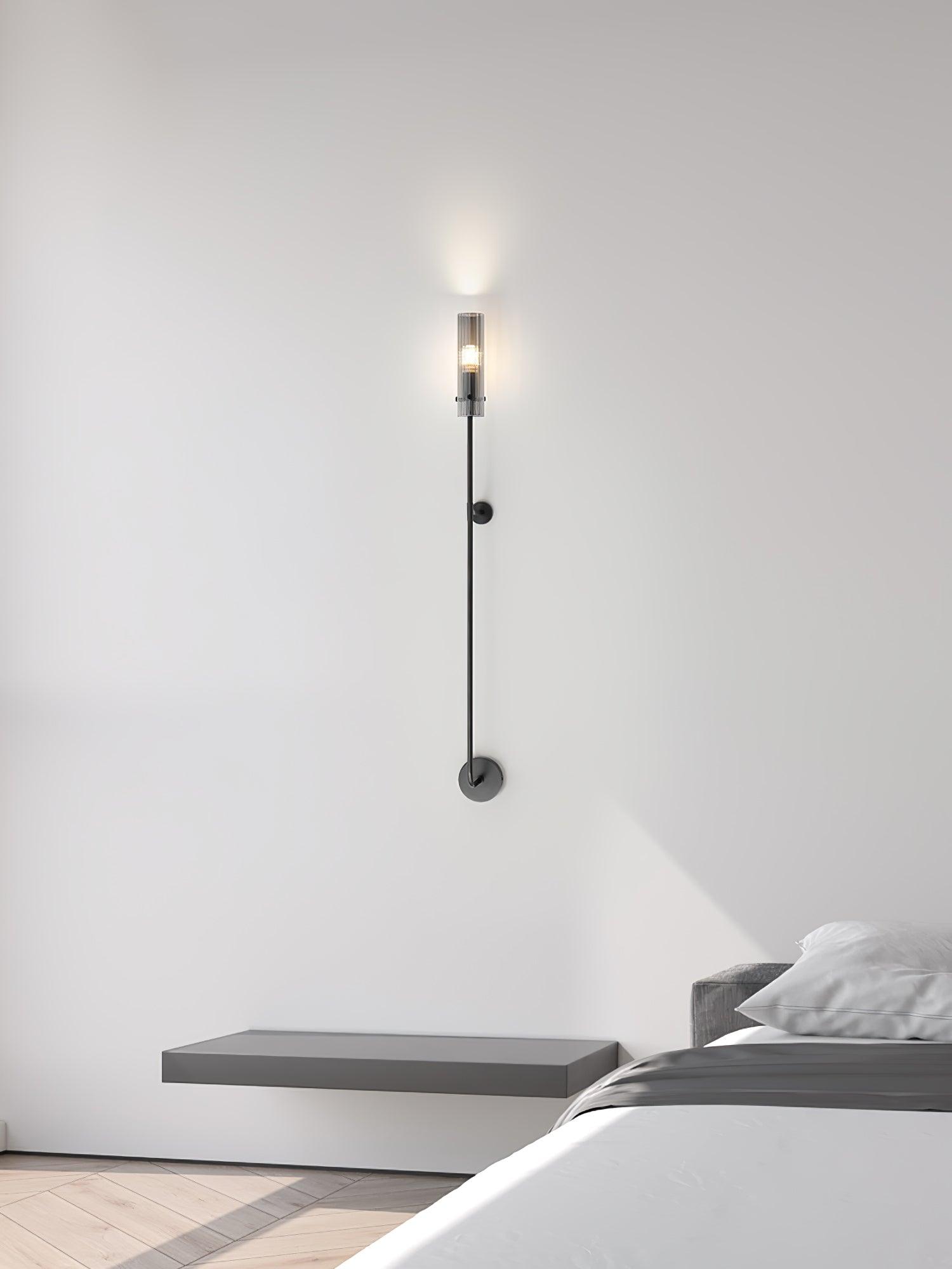 Virixa Modern Minimalist Vertica Wall Lamp