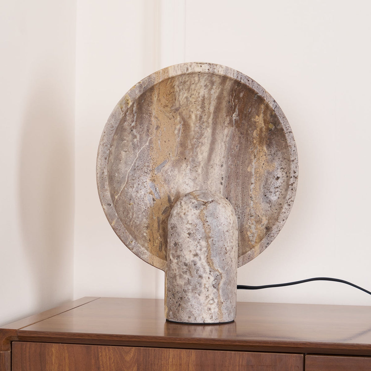 Valemu Saucer-Base Travertine Table Lamp
