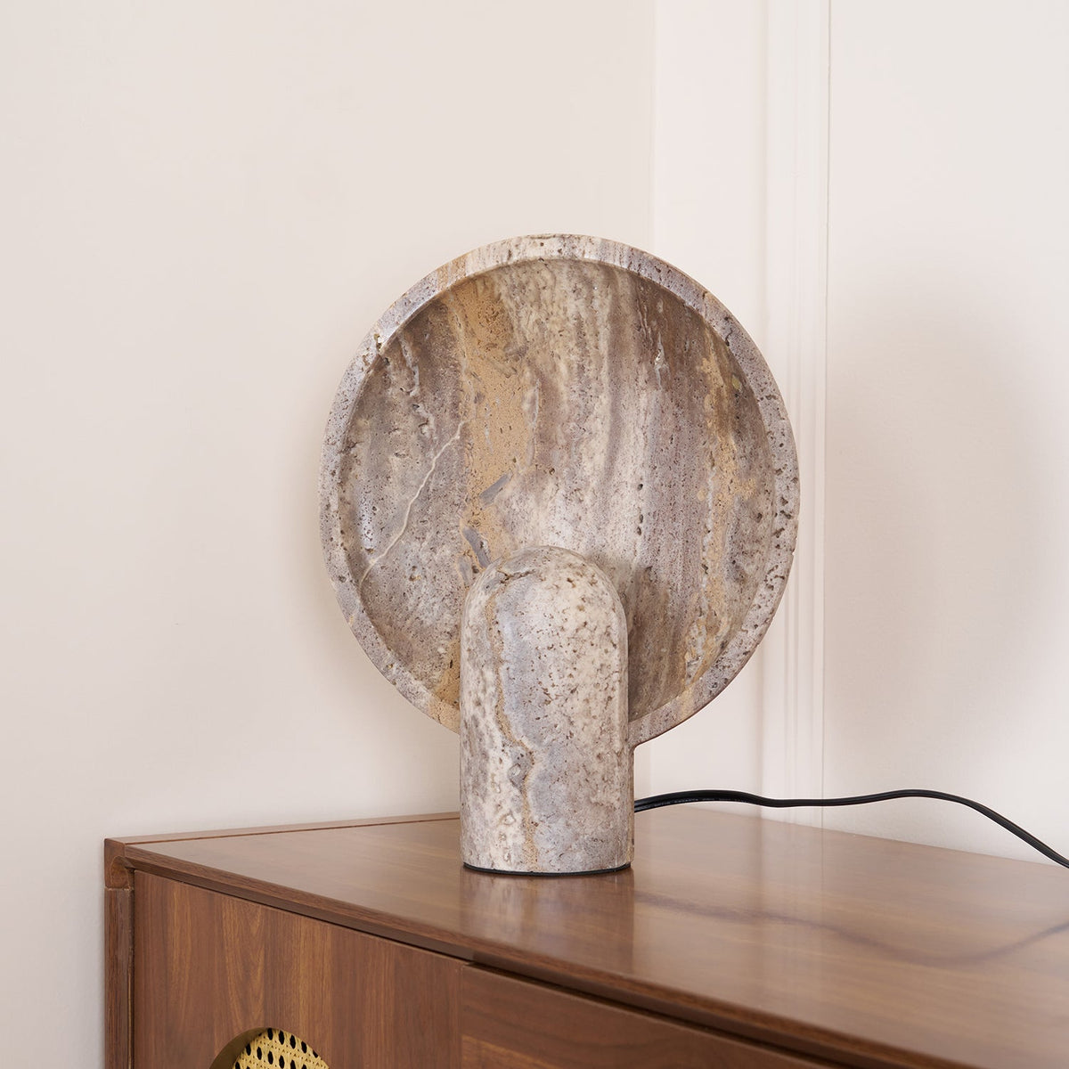 Valemu Saucer-Base Travertine Table Lamp