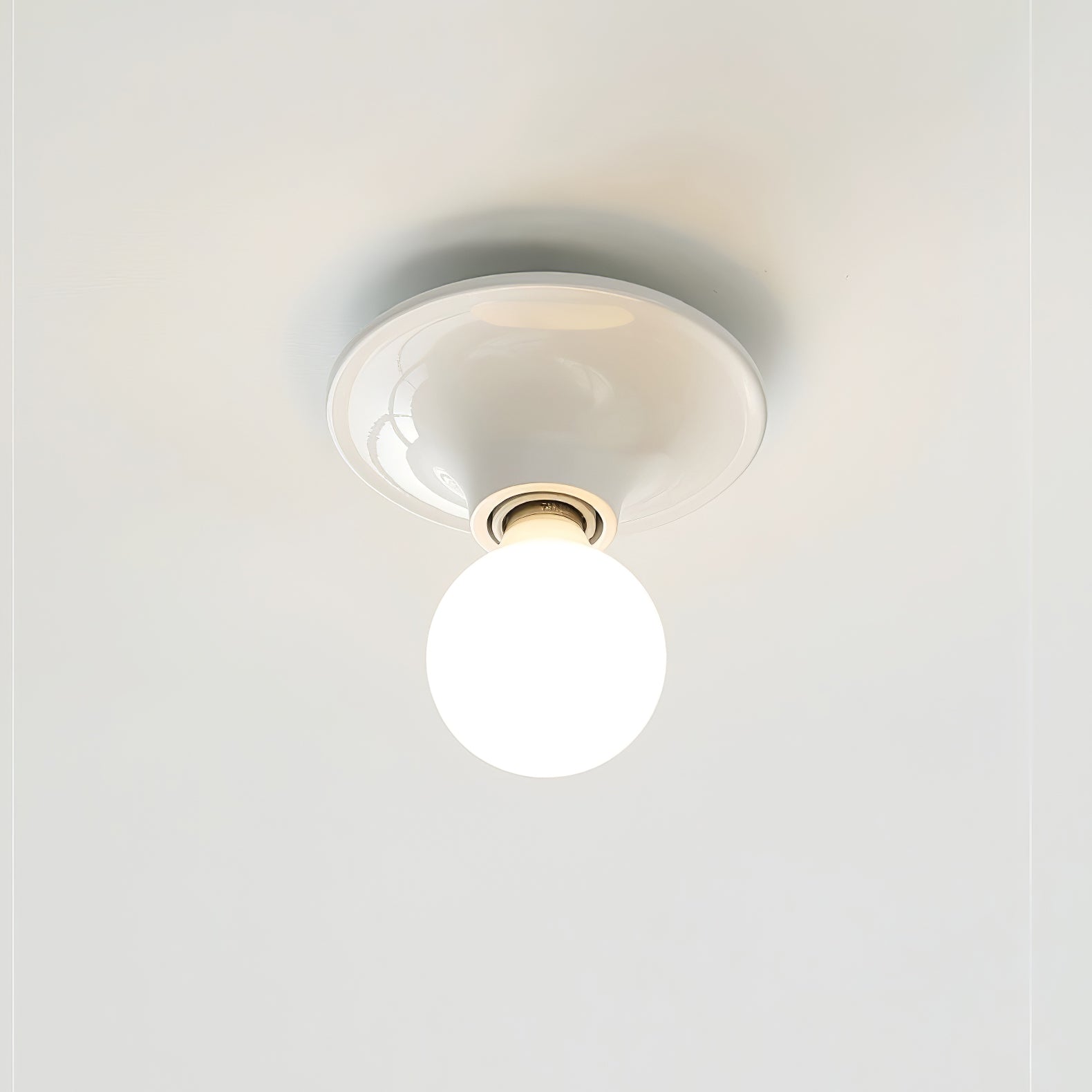 Ortheen Modern Minimalist Glass Sconce Wall lamp