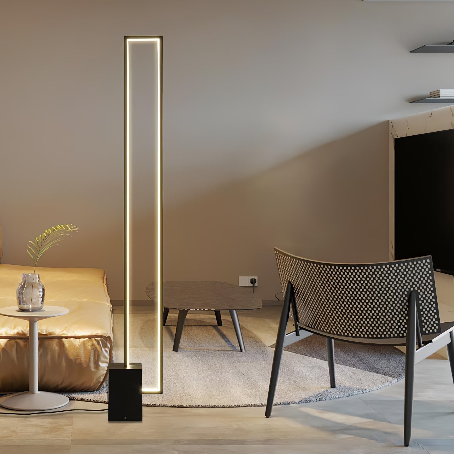 Keloza Aluminum Floor Lamp