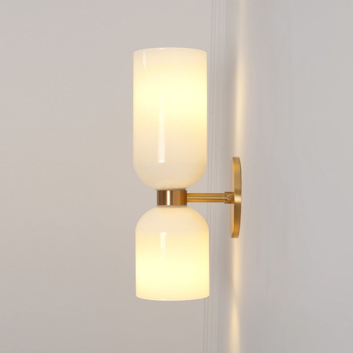 Zildes Nordic Art Plug-In Glass Wall Lamp