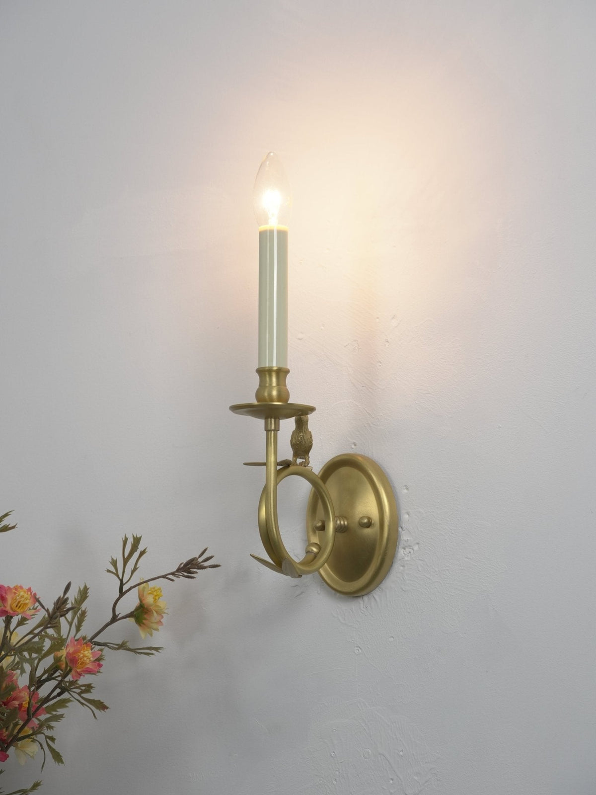 Jexdo Brass Elegant Wall Lamp