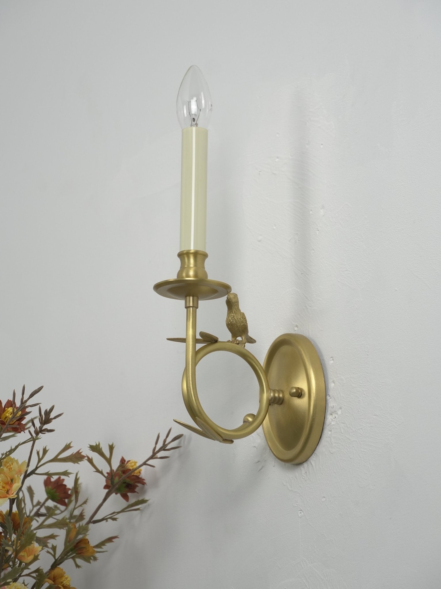 Jexdo Brass Elegant Wall Lamp
