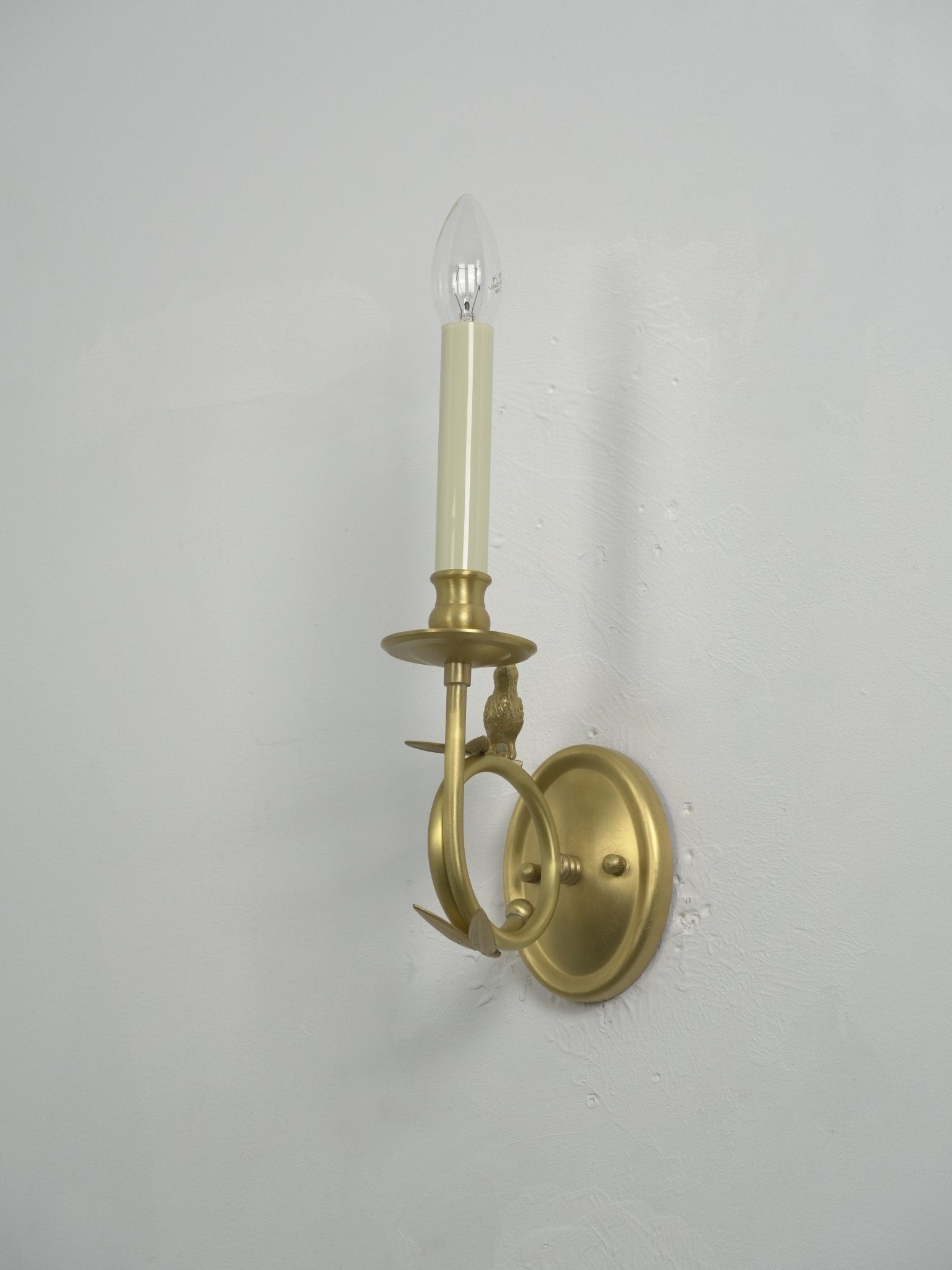Jexdo Brass Elegant Wall Lamp