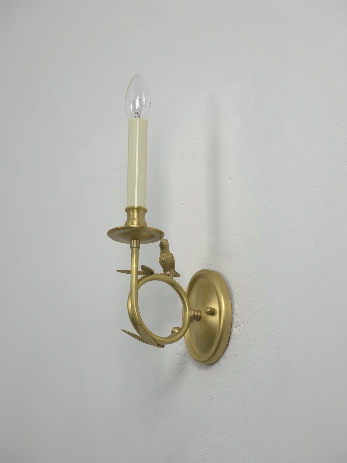 Jexdo Brass Elegant Wall Lamp