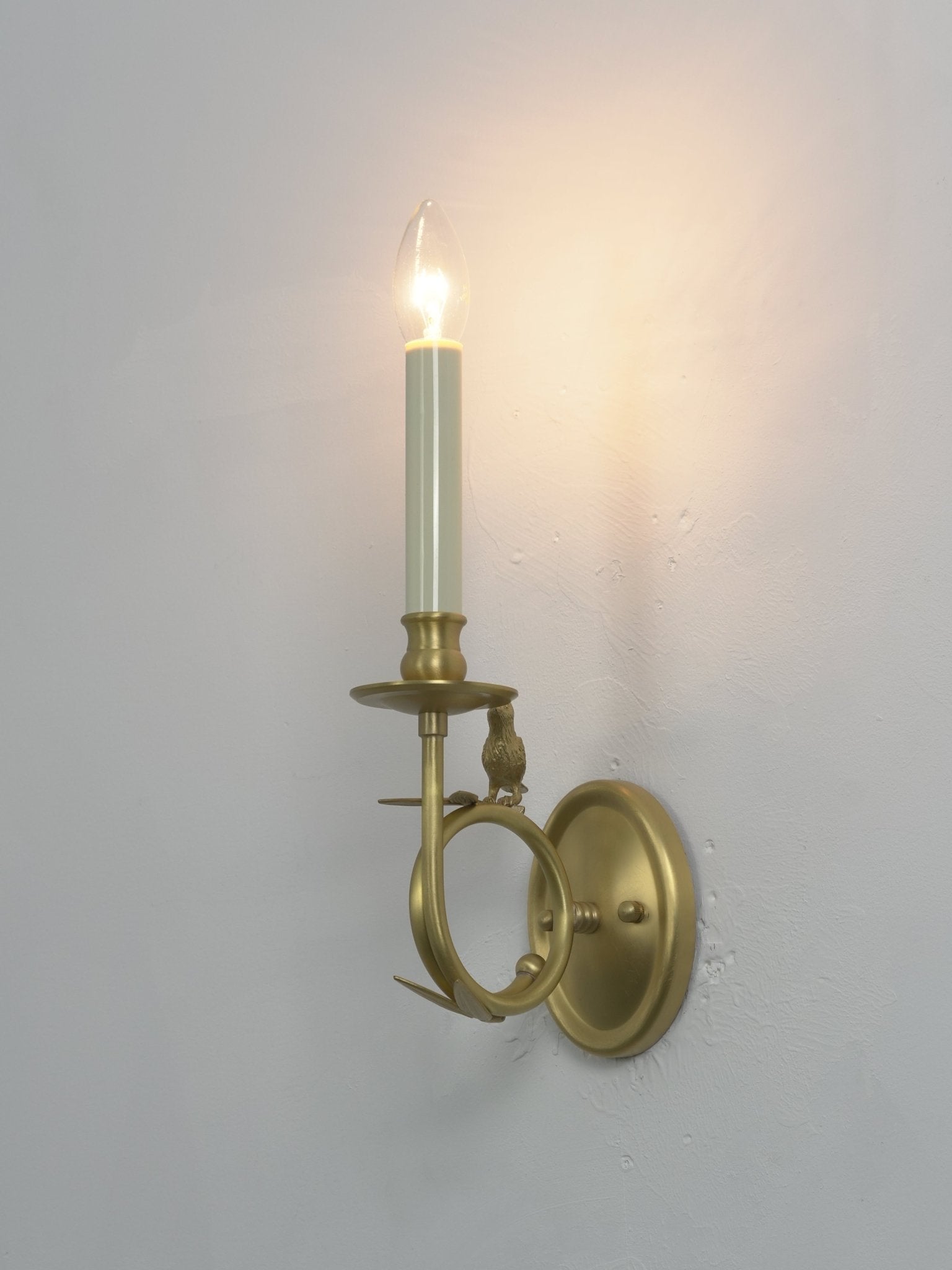 Jexdo Brass Elegant Wall Lamp