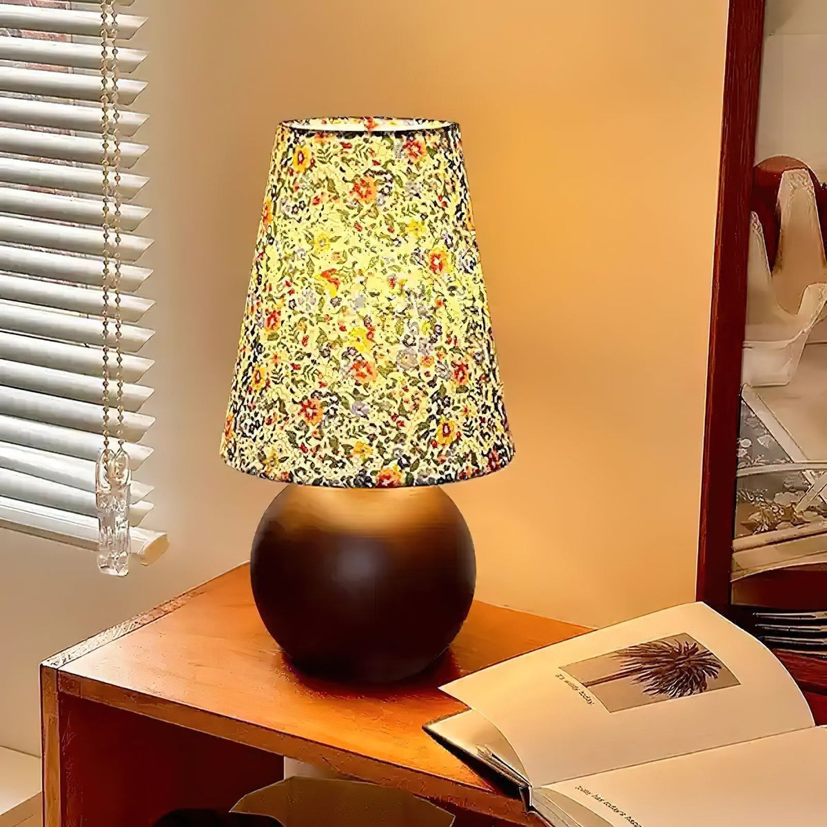 Elvivelia Vintage Wood Table Lamp