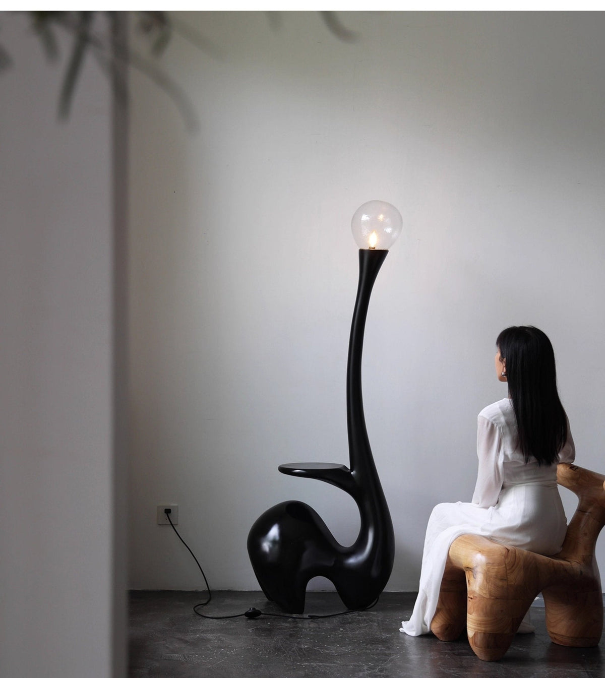 Lurk Sculptural Floor Lamp