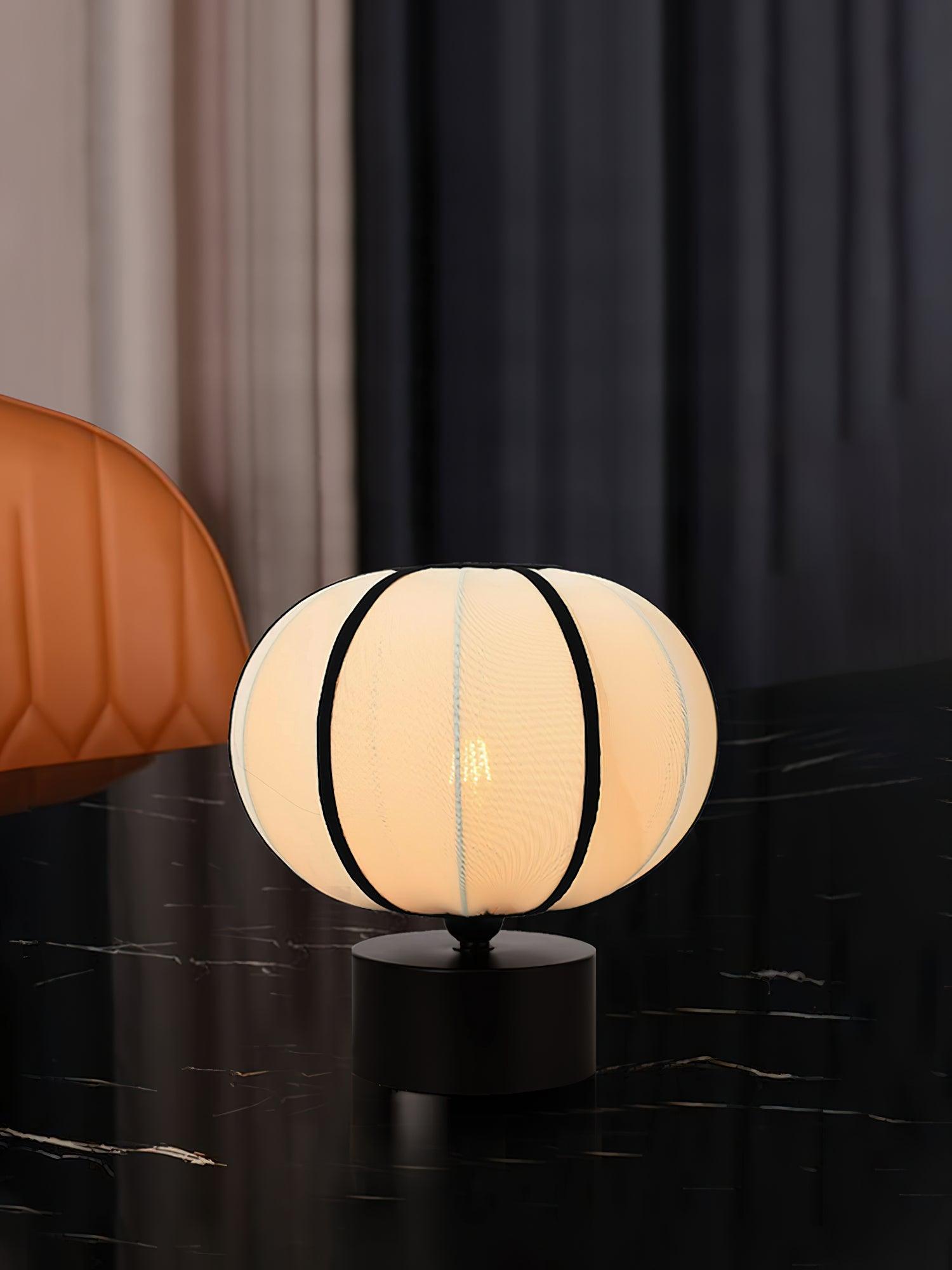 Blugan Contemporary Table Lamp