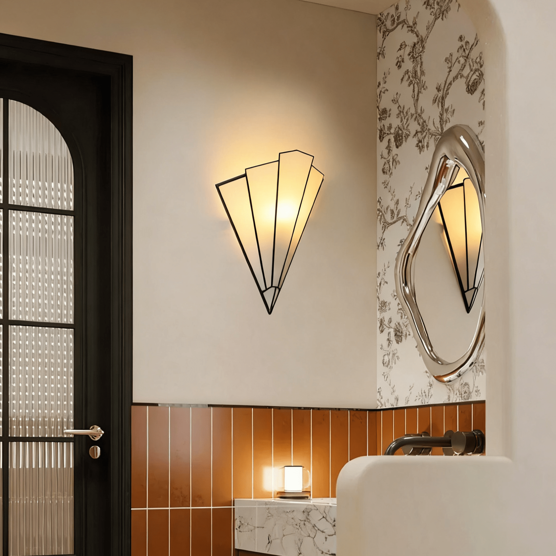 Lila Deco Sconce