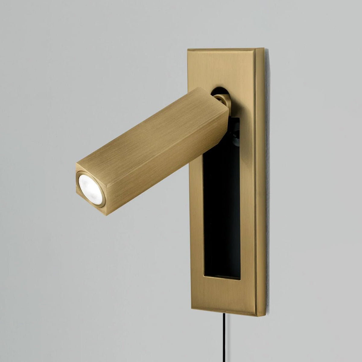 Eurvaran Embedded Bedside Plug-in Sconce Wall lamp