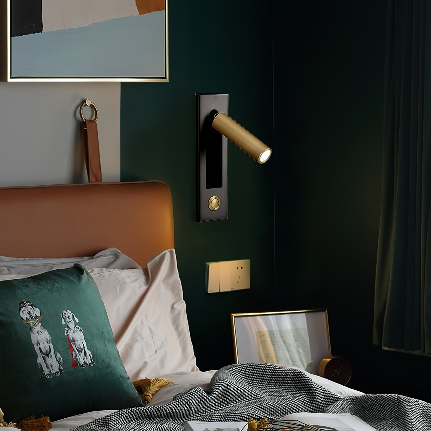 Daria Modern Wall Light - Neutral Decor