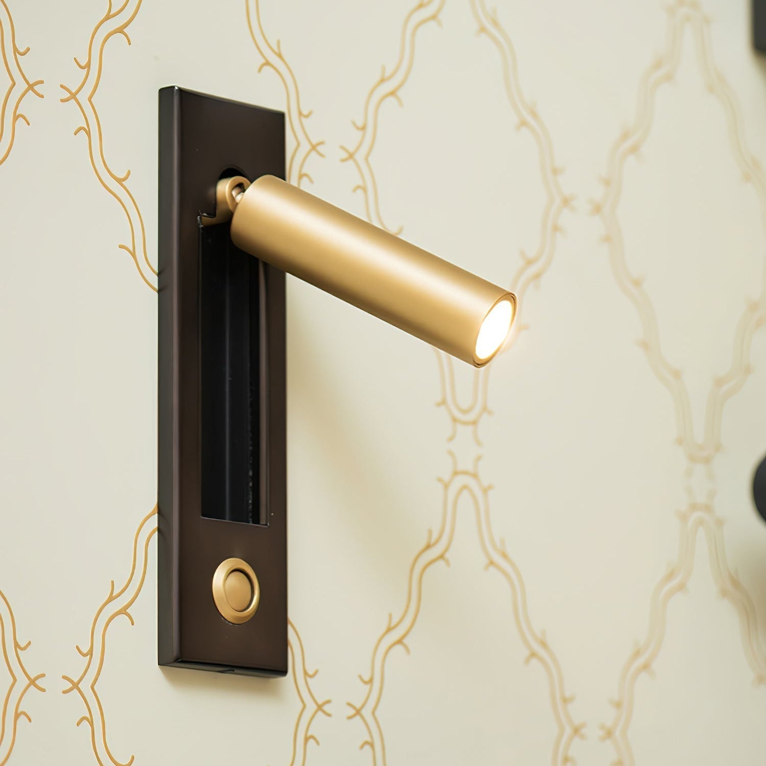 Daria Modern Wall Light - Neutral Decor