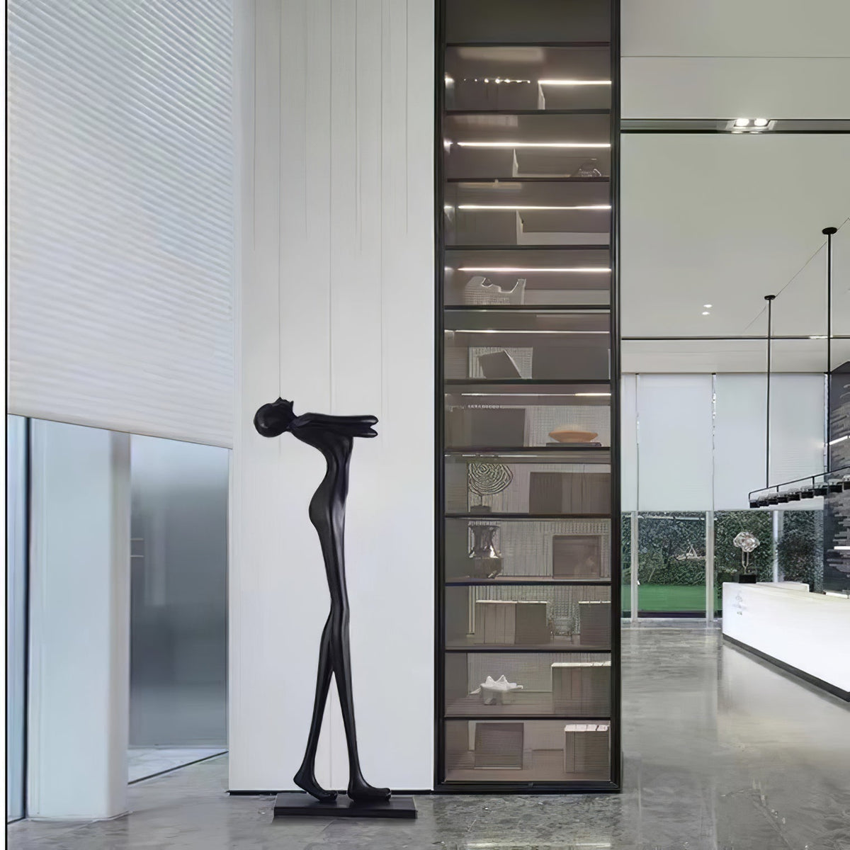 Ersolion Sculptural Fiberglass Floor Lamp