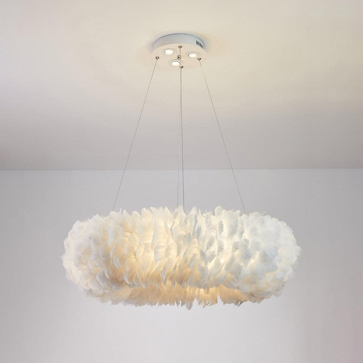 Deveno Feathers Pendant Lamp