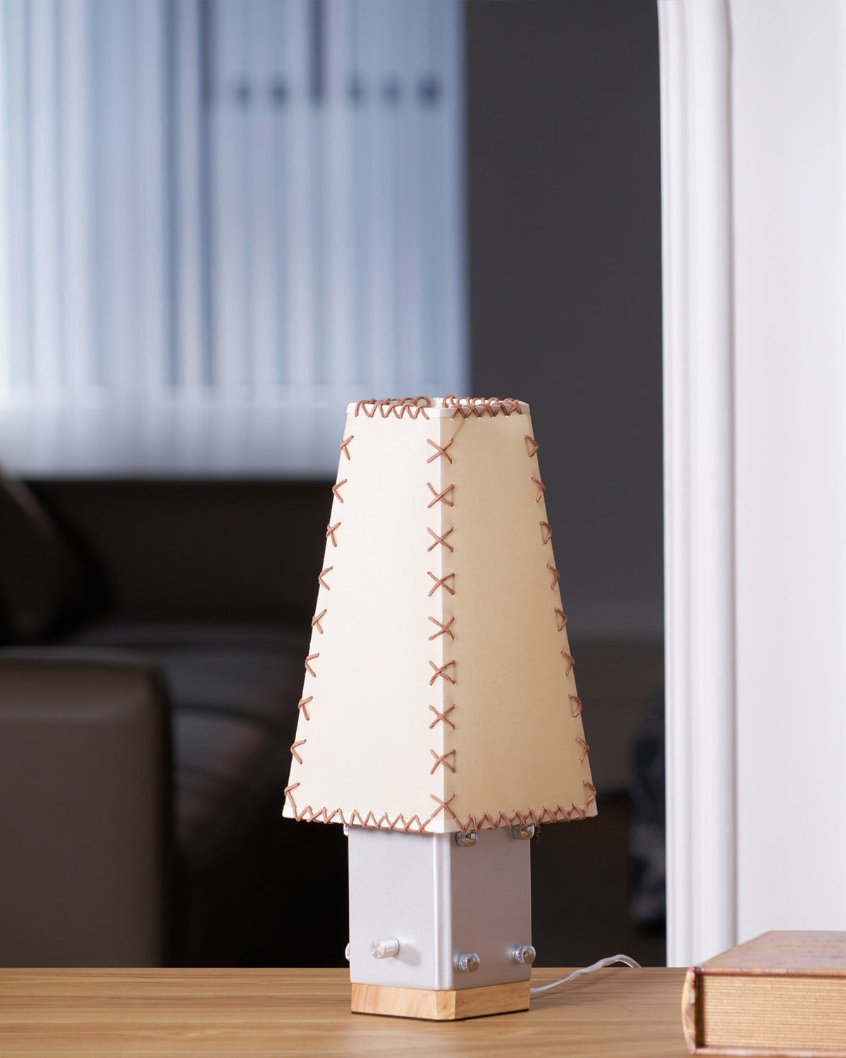 Cysl Table Lamp