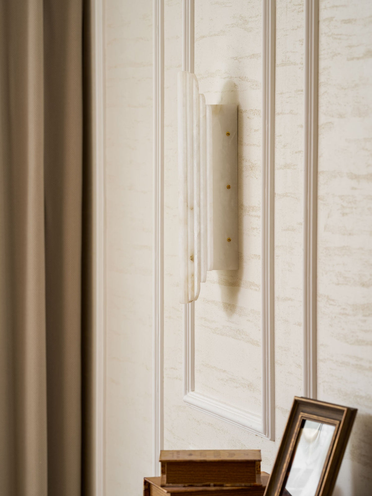 Havencrest Alabaster Indoor Wall Light