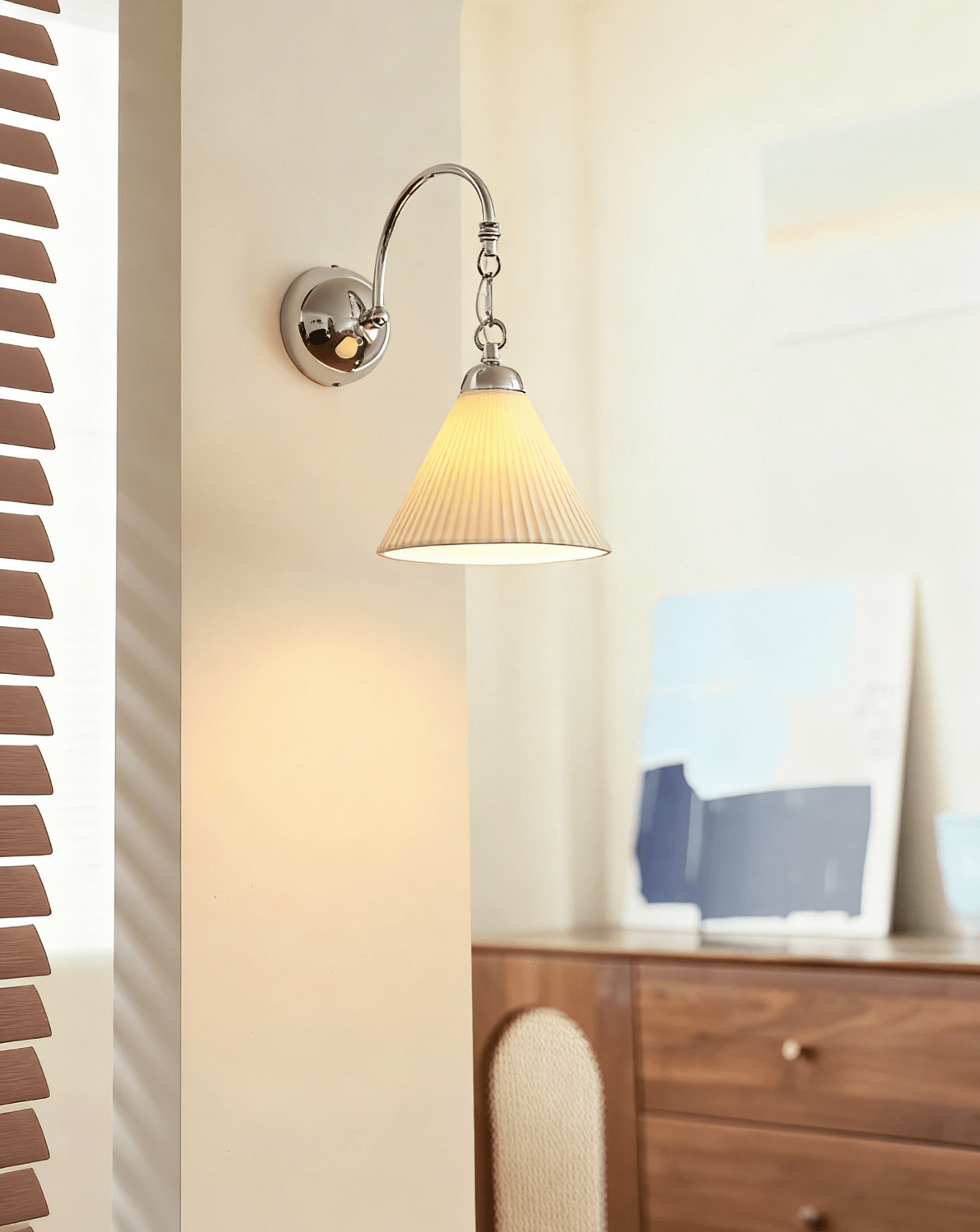 Teks Petal Wall Sconce