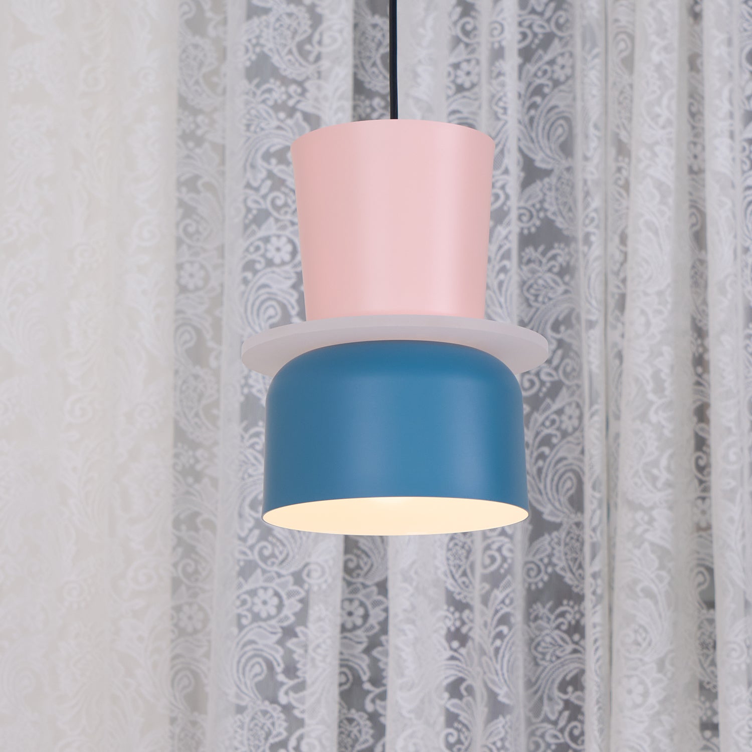 Vespece Acrylic Minimalistic Pendant Light