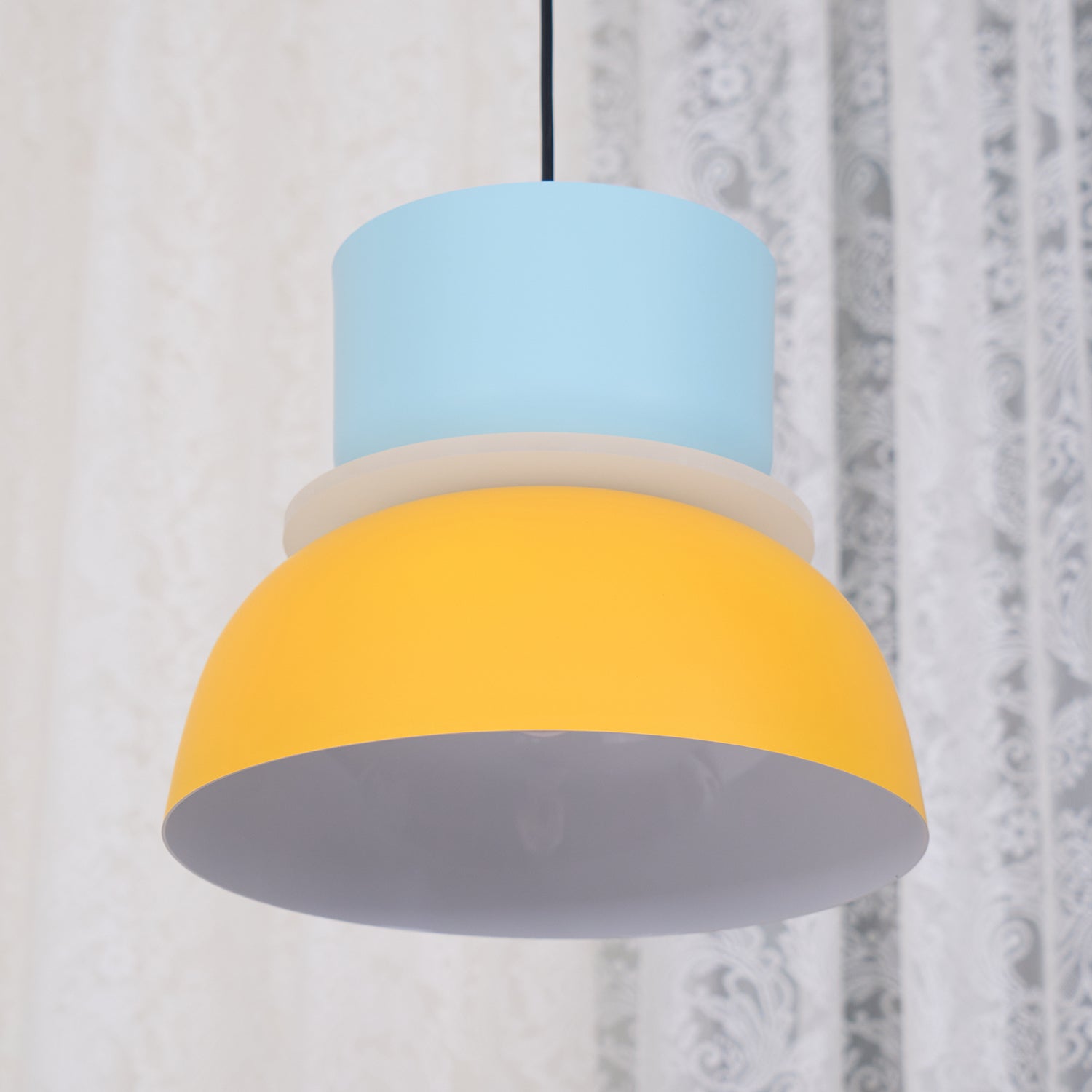 Vespece Acrylic Minimalistic Pendant Light