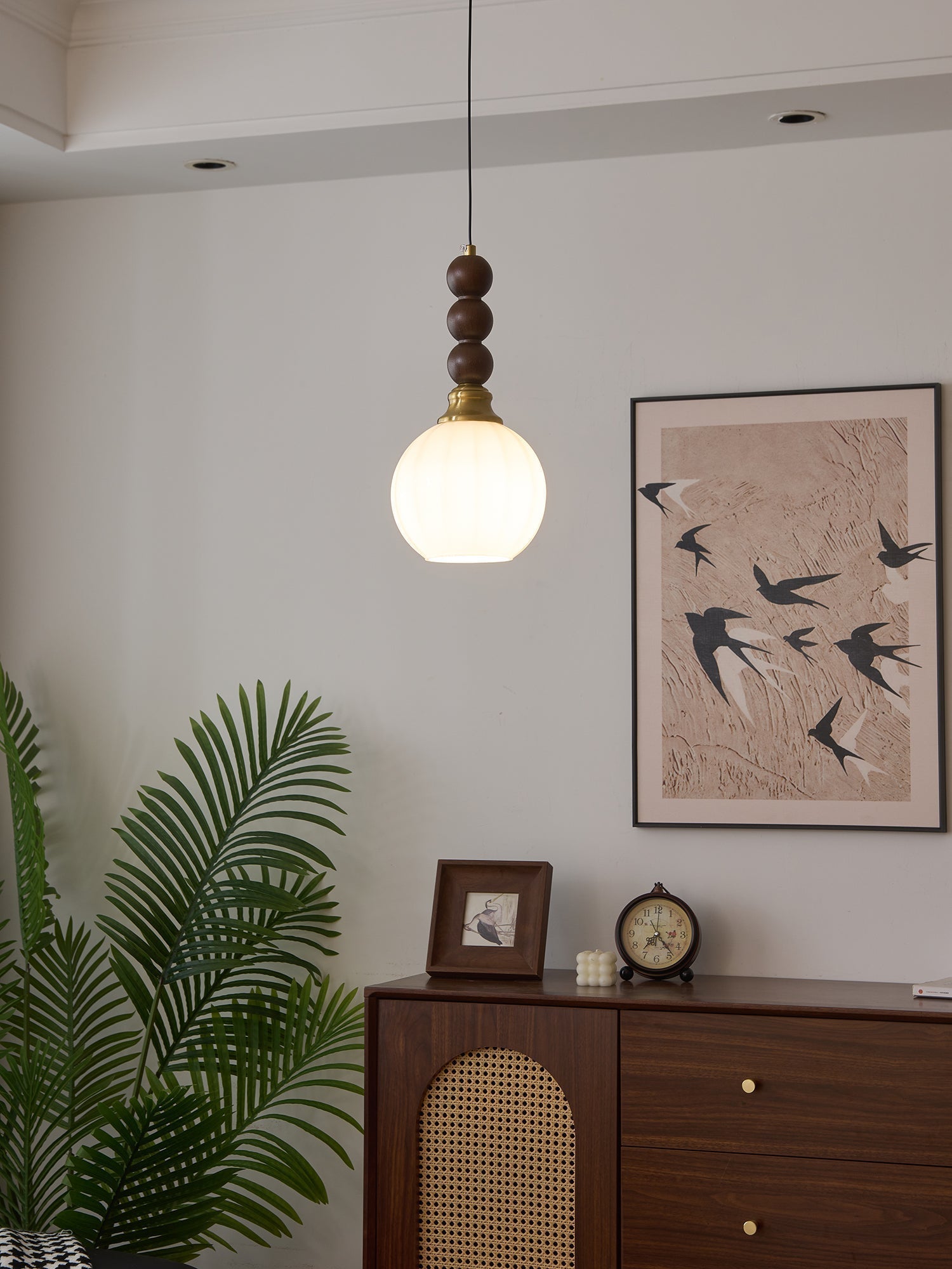 Vothaila Traditional Elegance Vintage Glass Wood Pendant Light