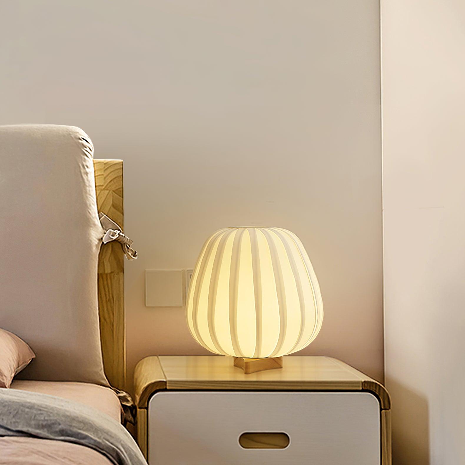 Elenor Fabric Minimalist Table Lamp