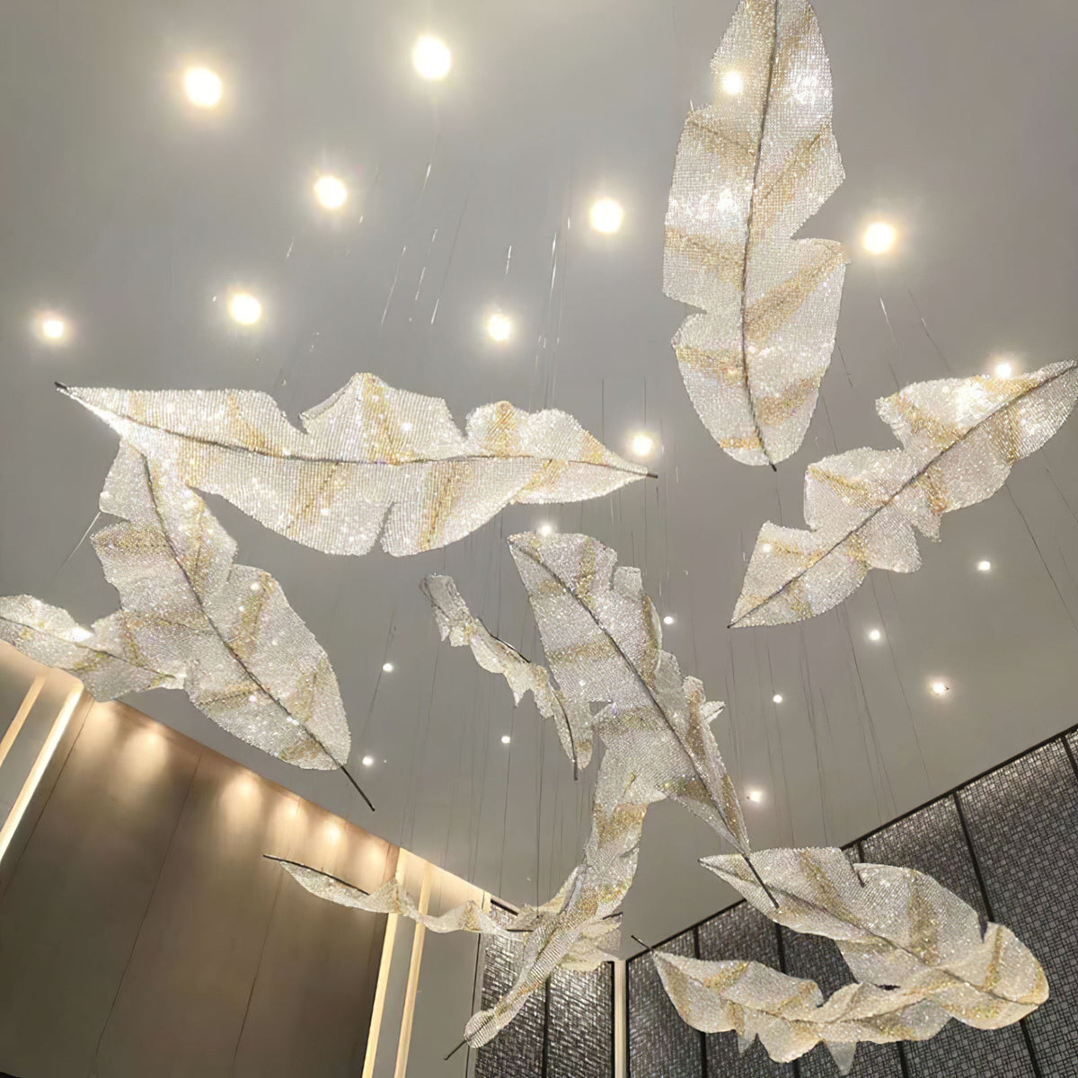 Velinine Individual Creativity Falling Leaves Glass Chandelier