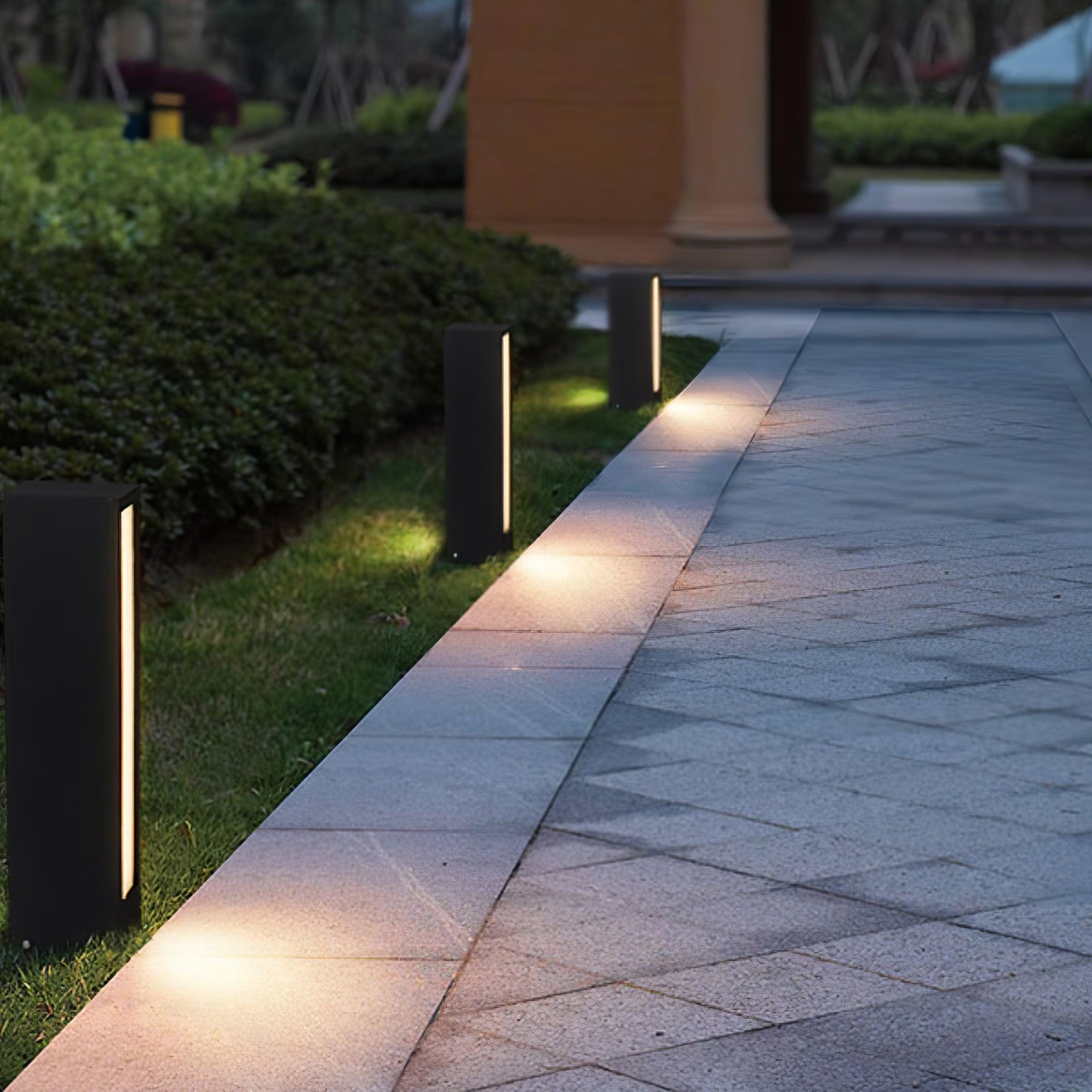 Ulzoril Minimalist Aluminum Pathway Light