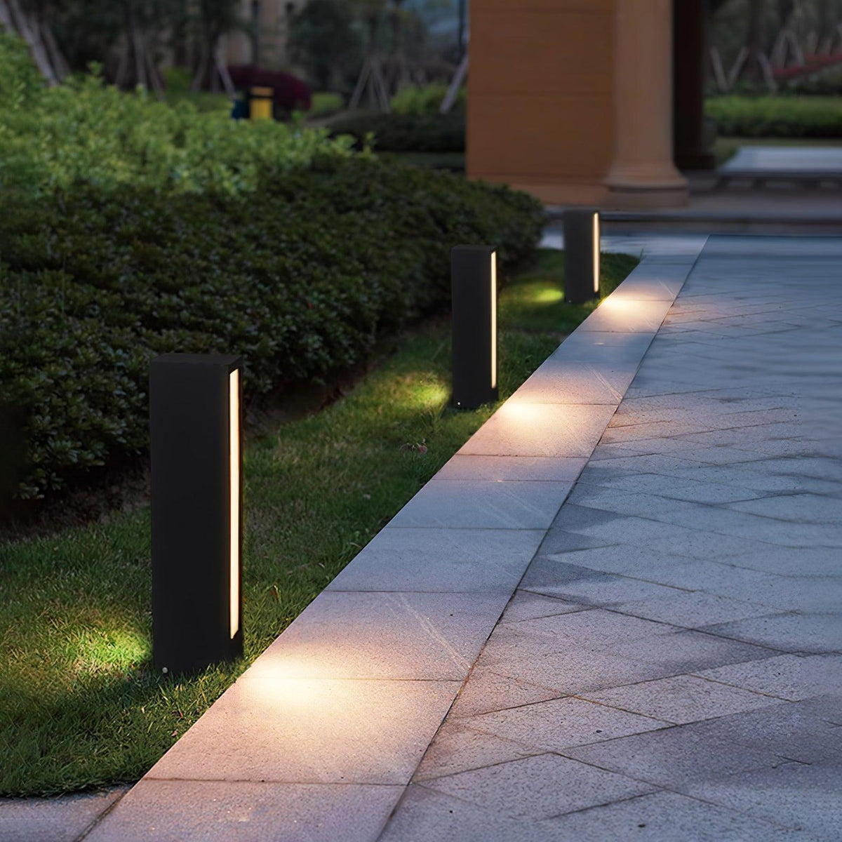 Ulzoril Minimalist Aluminum Pathway Light